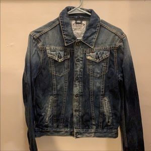 Tommy Hilfiger denim jacket
